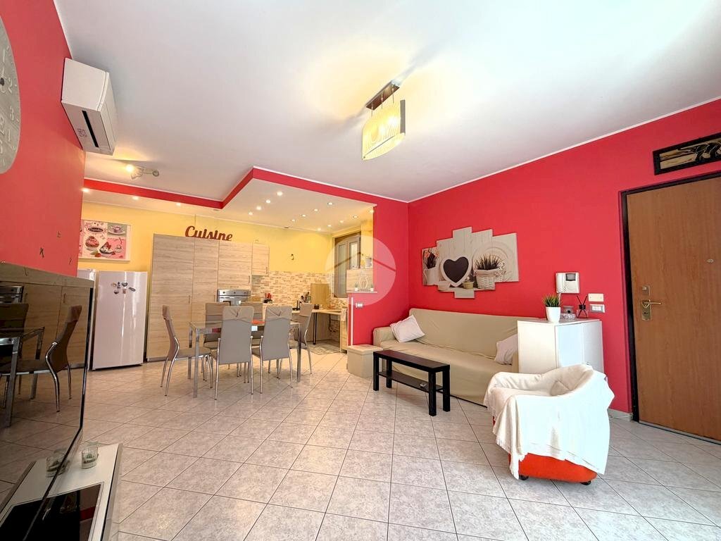 Four-room apartment Via dei Badilanti, Corbetta - photo 2