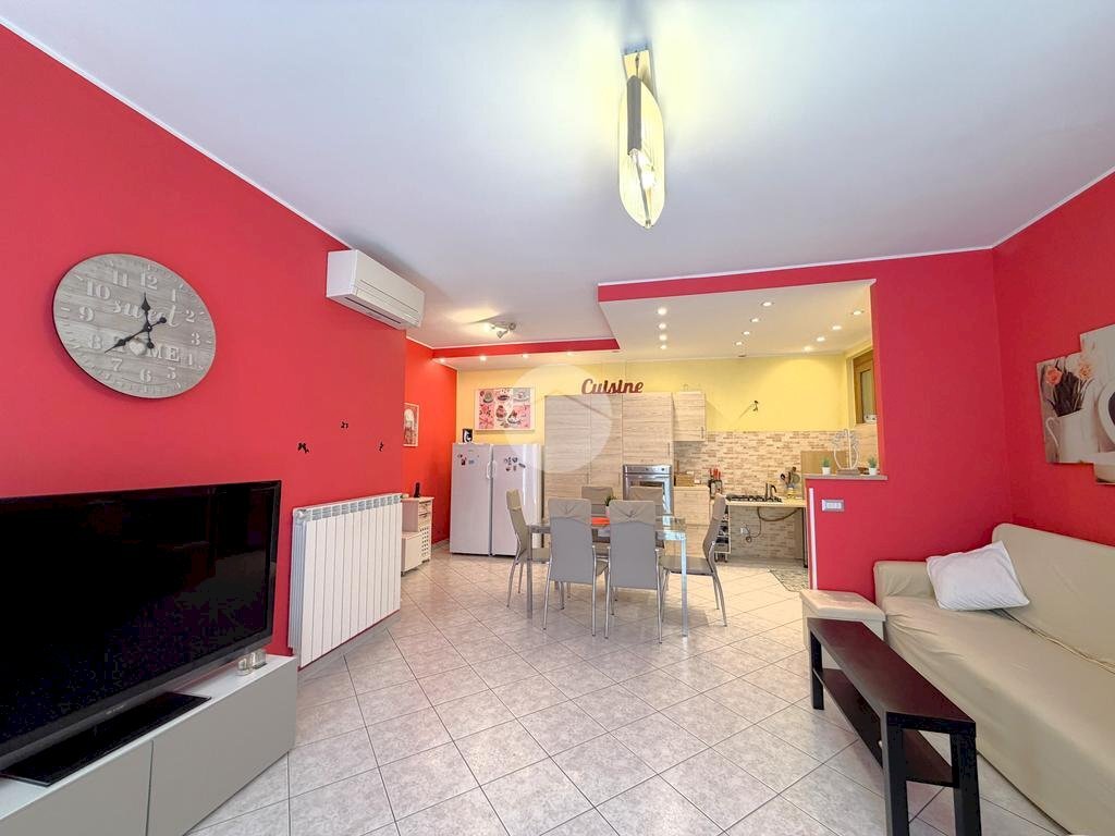 Four-room apartment Via dei Badilanti, Corbetta - photo 3