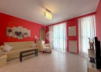 Four-room apartment Via dei Badilanti, Corbetta - photo 7