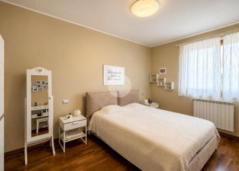 Four-room apartment Via dei Badilanti, Corbetta - photo 15