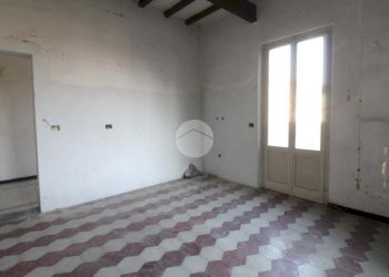 Three-room apartment Via Roma, Langhirano - photo 4
