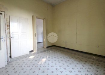 Three-room apartment Via Roma, Langhirano - photo 11