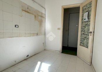 Three-room apartment Via Zara, Parma (neighborhood Oltretorrente) - photo 14