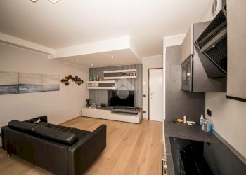 Three-room apartment Via del Futurismo, Milano (neighborhood Santa Giulia) - photo 7