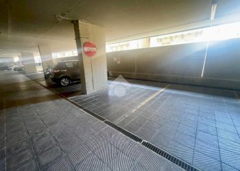 Posto Auto Piazza Borgo Pila, Genova (zona Foce) - foto 2