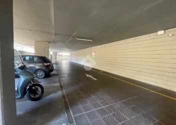 Posto Auto Piazza Borgo Pila, Genova (zona Foce) - foto 5
