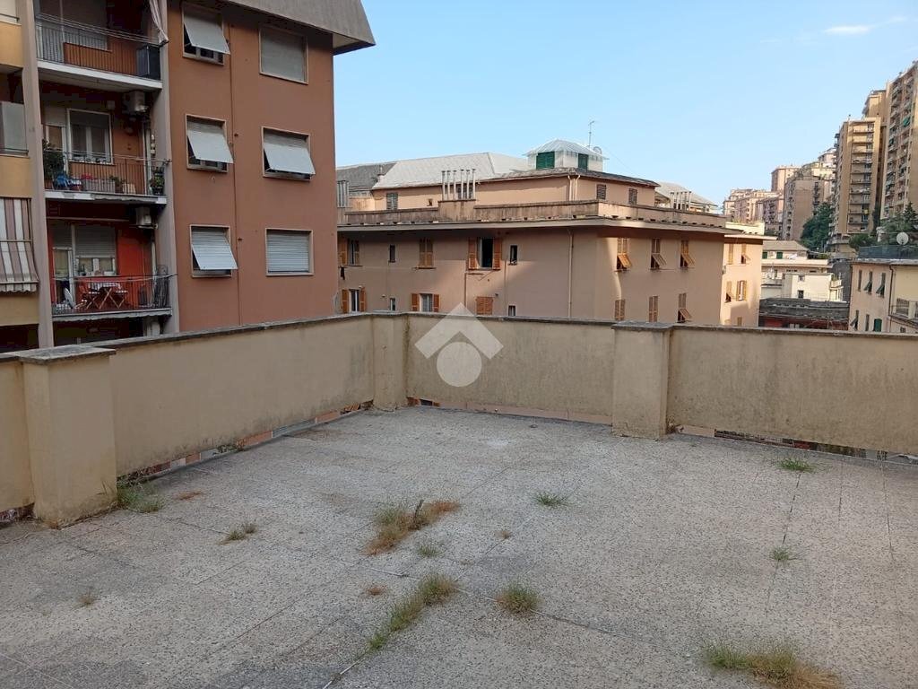 Three-room apartment Via del Chiappazzo, Genova (neighborhood Staglieno) - photo 1