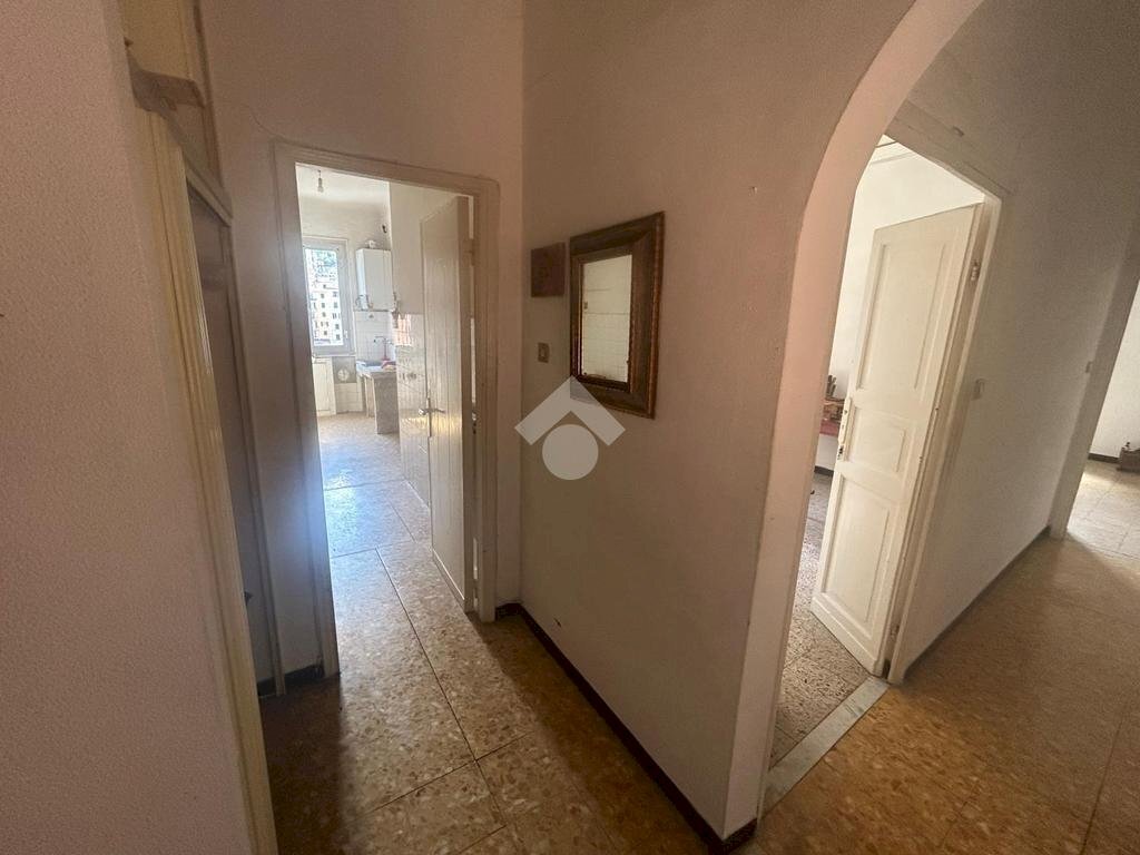 Three-room apartment Via del Chiappazzo, Genova (neighborhood Staglieno) - photo 3