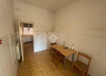 Three-room apartment Via del Chiappazzo, Genova (neighborhood Staglieno) - photo 9