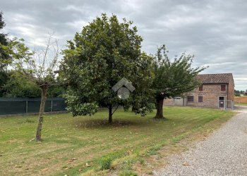 Semi-detached house Via Comacchio, Ferrara (neighborhood Cona) - photo 43