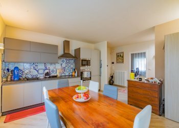 Three-room apartment via roncaia, Boves - photo 2