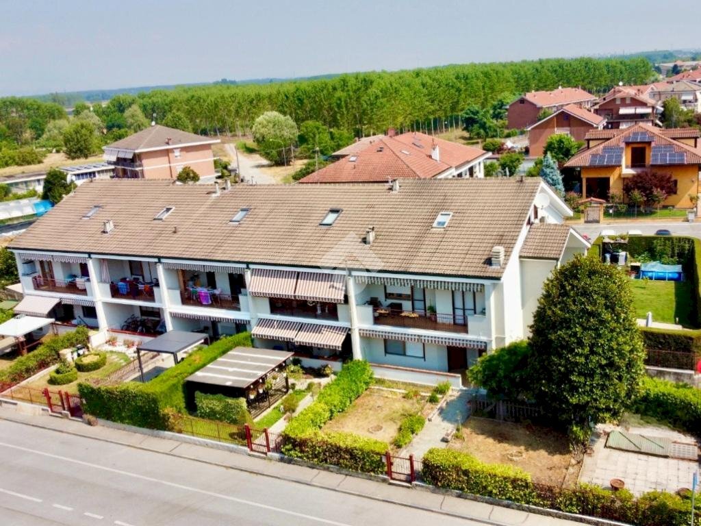 Four-room apartment Via Nessa, Vinovo - photo 1