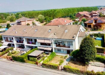 Four-room apartment Via Nessa, Vinovo - photo 1