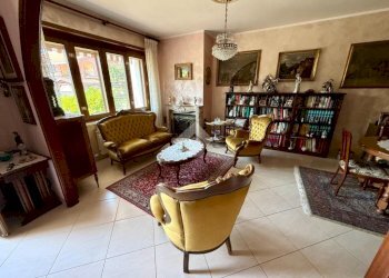 Four-room apartment Via Nessa, Vinovo - photo 11