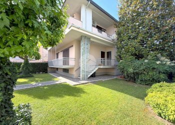 Villa Via Pace, Santo Stefano Ticino - photo 3