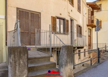 Three-room apartment Via Caraglio, 16, Dronero - photo 2