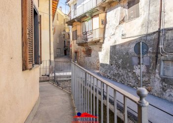 Three-room apartment Via Caraglio, 16, Dronero - photo 3