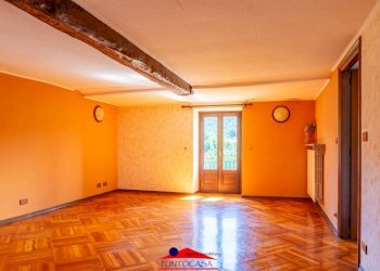 Three-room apartment Via Caraglio, 16, Dronero - photo 12