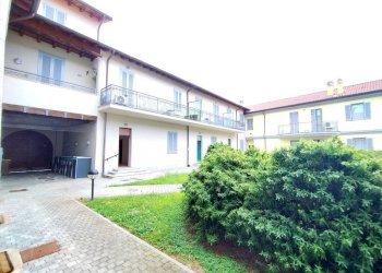 Cortile interno - Two-room apartment via Larga, 4, Rho - photo 20