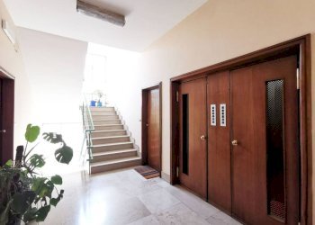 Interno palazzo - Appartamento corso Francia, 35, Torino (zona Cit Turin) - foto 11