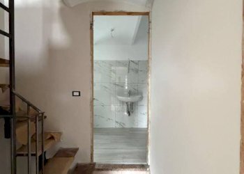 Corridoio - Two-room apartment via Duchessa Beatrice, Villanova d'Asti - photo 4