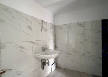 Bagno - Two-room apartment via Duchessa Beatrice, Villanova d'Asti - photo 11