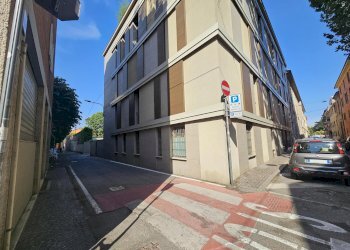 VISTA - Parking space Via De' Buttieri, SNC, Bologna (neighborhood Santo Stefano) - photo 16