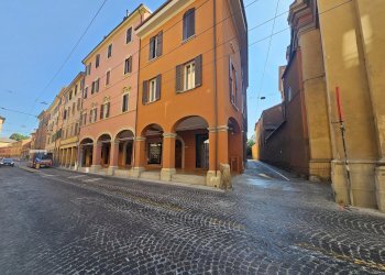VISTA - Parking space Via De' Buttieri, SNC, Bologna (neighborhood Santo Stefano) - photo 17
