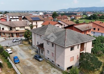 Four-room apartment Via Giovanni Fraire, Revello - photo 2