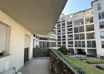 Two-room apartment Viale Isonzo, Rozzano - photo 6