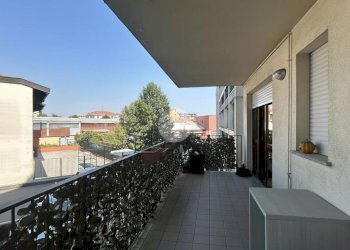 Two-room apartment Viale Isonzo, Rozzano - photo 7