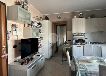 Two-room apartment Viale Isonzo, Rozzano - photo 8