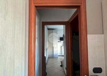 Two-room apartment Viale Isonzo, Rozzano - photo 9