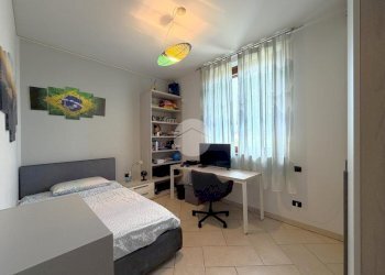 Four-room apartment Via P. Giovanni Paolo II, Santo Stefano Ticino - photo 20