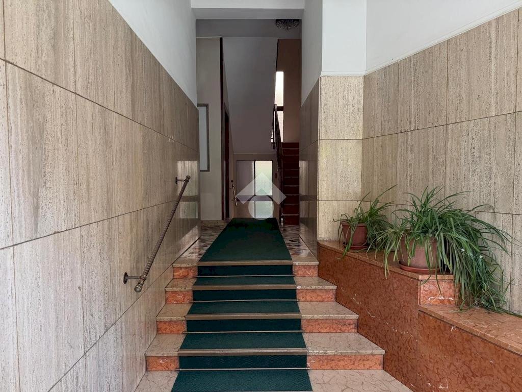 Two-room apartment Via Leone Tolstoi, Milano (neighborhood Giambellino) - photo 1