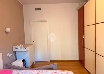 Two-room apartment Via Leone Tolstoi, Milano (neighborhood Giambellino) - photo 8