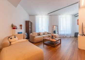 Two-room apartment Via Castelfidardo, Milano (neighborhood Moscova) - photo 17