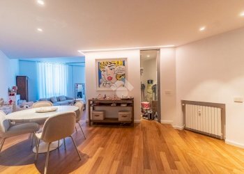 Two-room apartment Via Castelfidardo, Milano (neighborhood Moscova) - photo 8