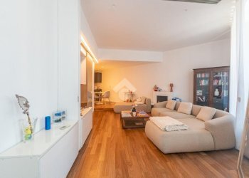 Two-room apartment Via Castelfidardo, Milano (neighborhood Moscova) - photo 17