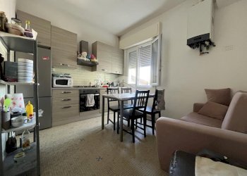 Four-room apartment Via Mentana, Rimini - photo 2