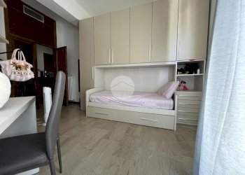 Four-room apartment Via Mentana, Rimini - photo 11
