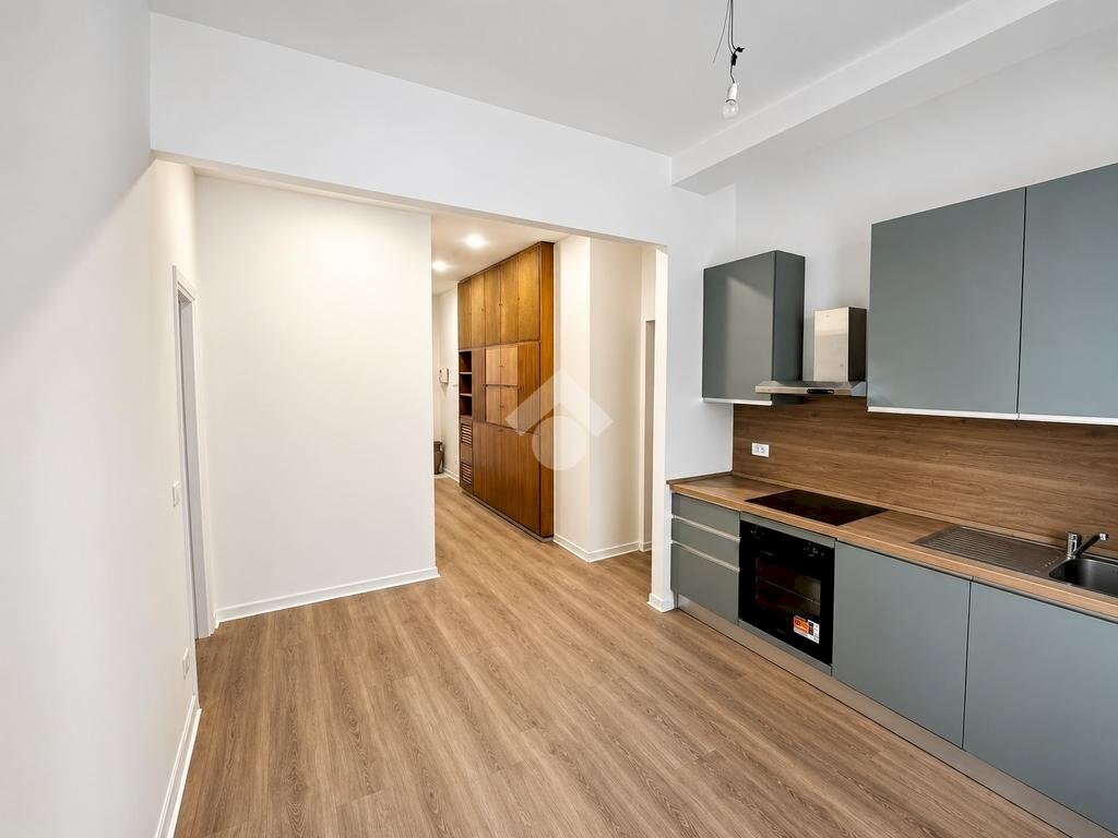 Three-room apartment Via Monte Lungo, Milano (neighborhood Turro) - photo 1