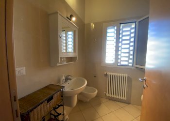 BAGNO - Bilocale via Antonio Cavalieri Ducati, 34, Bologna (zona Borgo Panigale) - foto 11