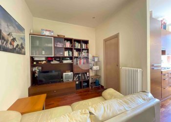 Two-room apartment Via Duca D'Aosta, Asti - photo 5