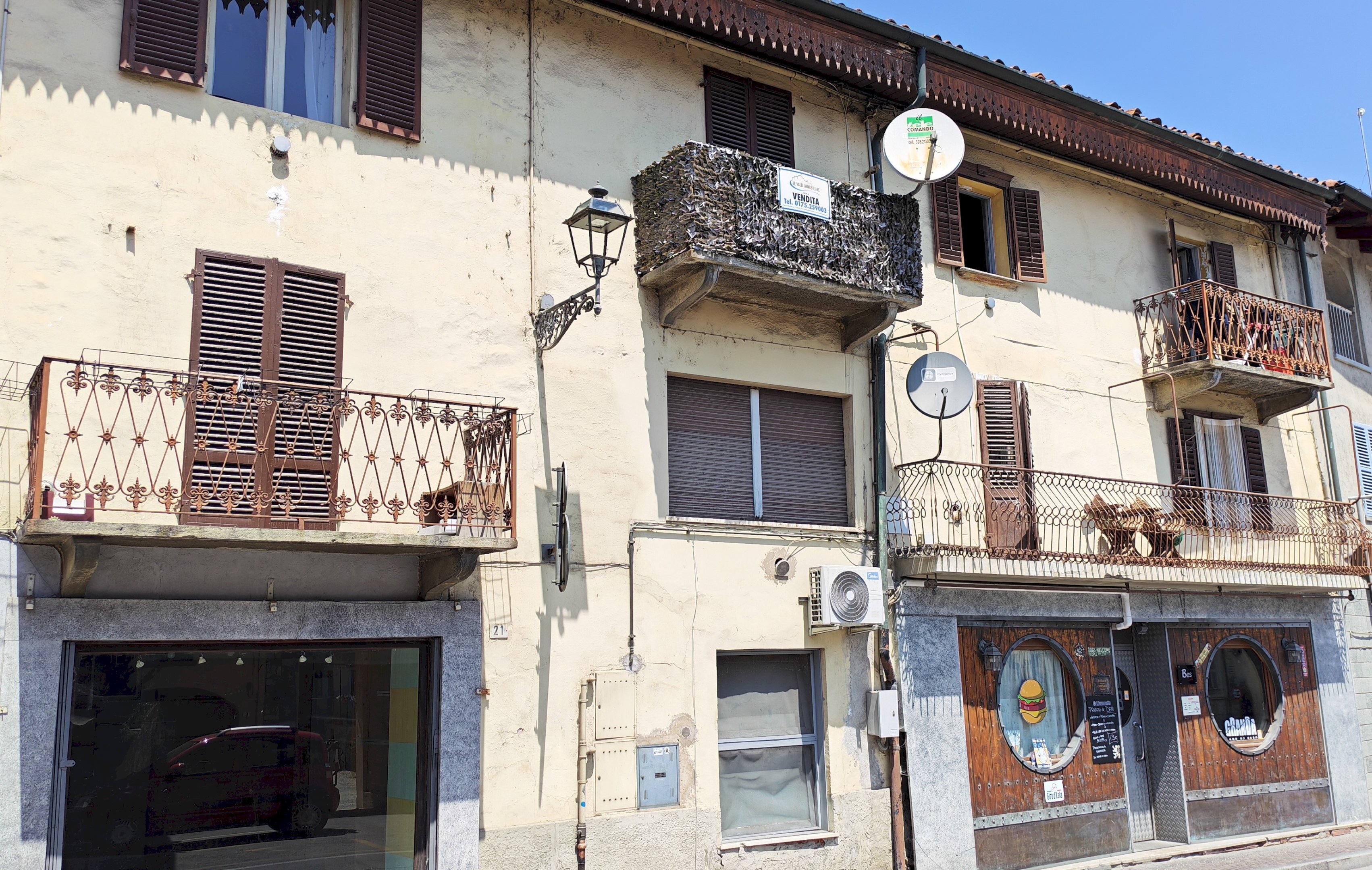 Three-room apartment Via Umberto I, 21, Piasco - photo 2
