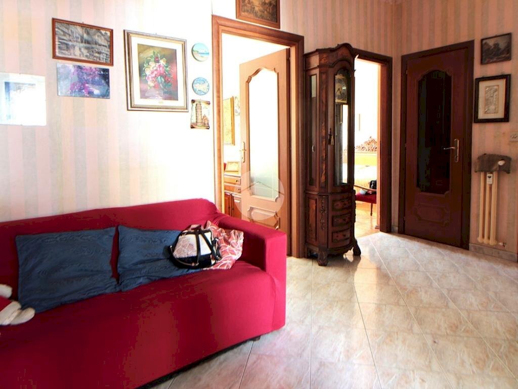 Three-room apartment Via Onorato Vigliani, Torino (neighborhood Mirafiori Sud) - photo 3