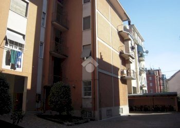 One-room apartment Via Eugenio Curiel, Rozzano - photo 17