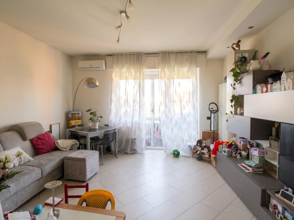 Four-room apartment Via Don Pietro Barberi, Magenta - photo 2