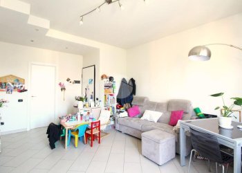 Four-room apartment Via Don Pietro Barberi, Magenta - photo 5