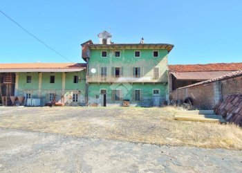 Casa indipendente Via Cesare Battisti, Livorno Ferraris - foto 1